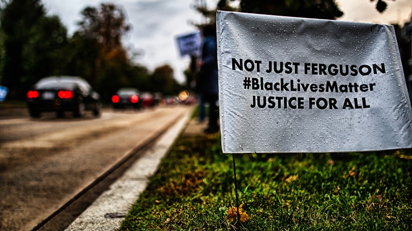 BLACK LIVES MATTER - FERGUSON SOLIDARITY WASHINGTON ETHICAL SOCIETY, 2014 (IMAGE: JOHNNY SILVERCLOUD) Licensed under CC BY-SA 2.0